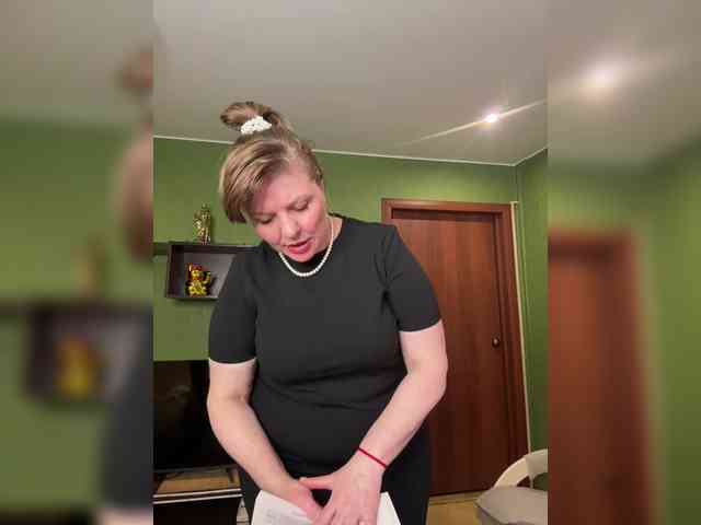 Veronika_Gold webcam