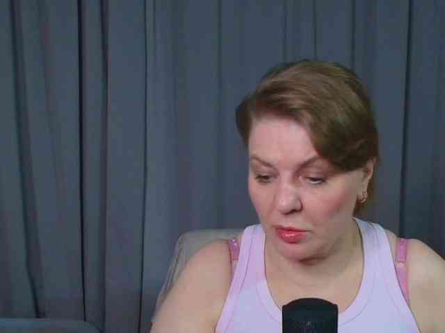 Veronika_Gold webcam