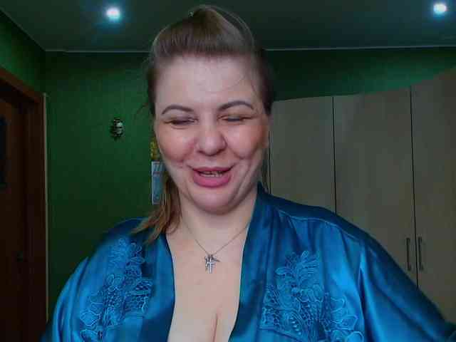 Veronika_Gold webcam