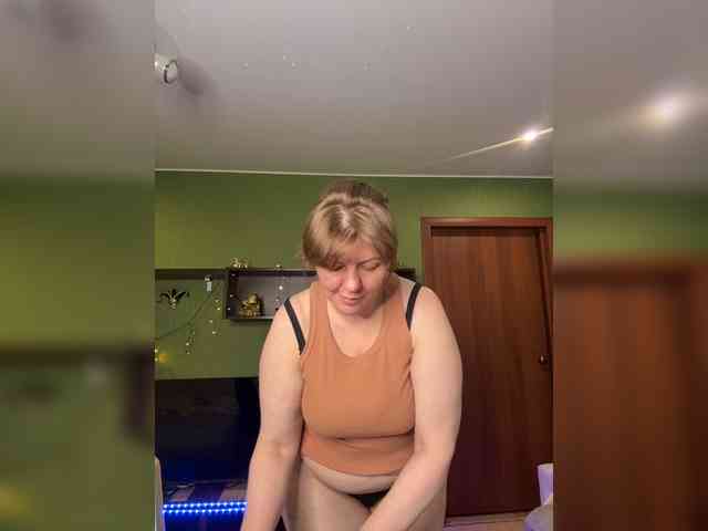 Veronika_Gold webcam