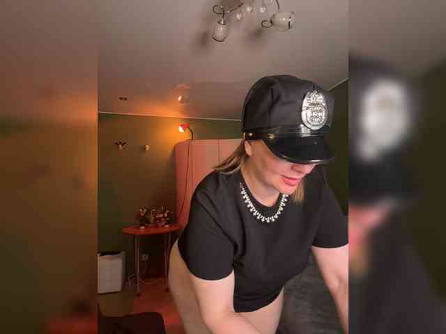 Veronika_Gold webcam