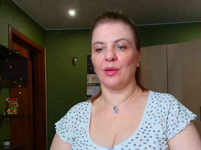 Veronika_Gold webcam