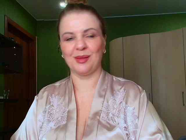 Veronika_Gold webcam