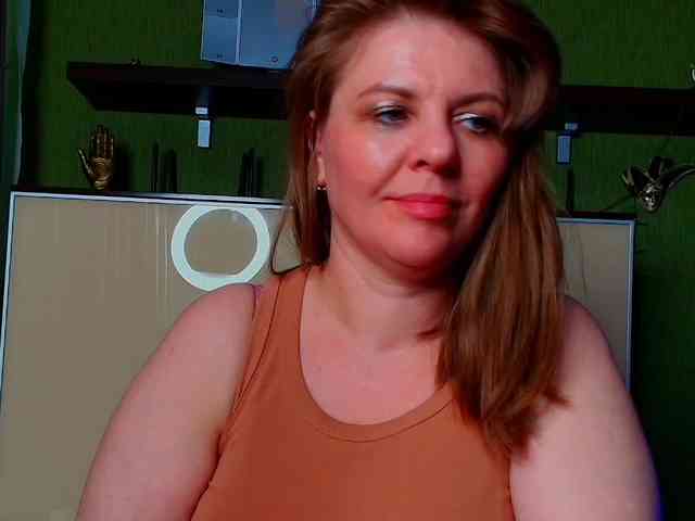 Veronika_Gold webcam