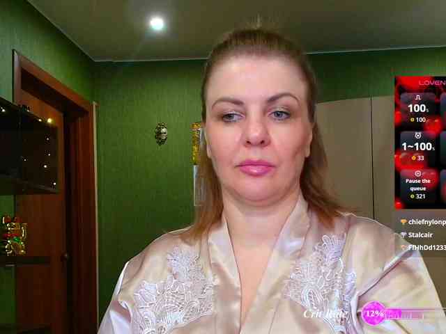 Veronika_Gold webcam