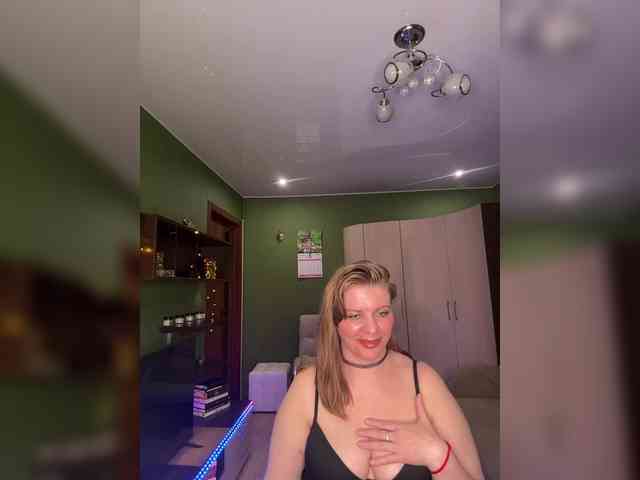 Veronika_Gold webcam