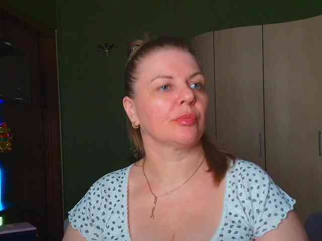 Veronika_Gold webcam