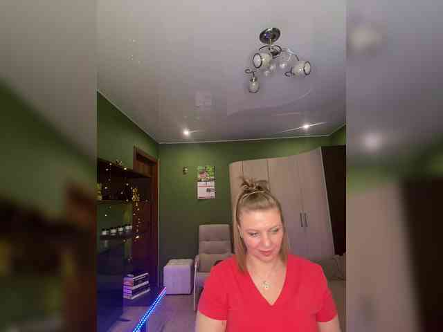 Veronika_Gold webcam