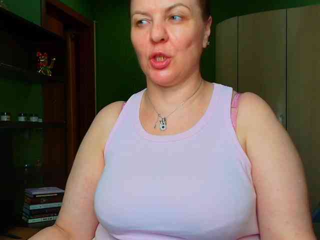 Veronika_Gold webcam