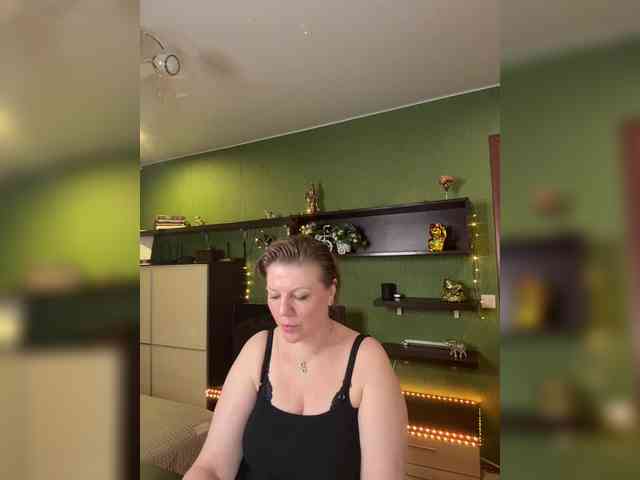 Veronika_Gold webcam