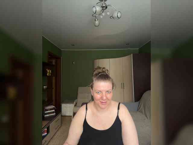Veronika_Gold webcam