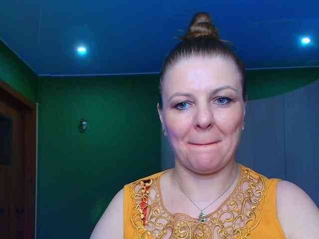 Modèle: Veronika_Gold
