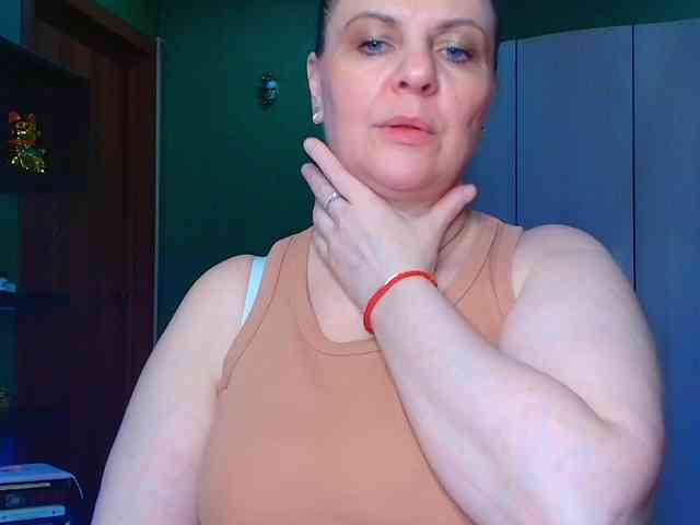 Veronika_Gold webcam