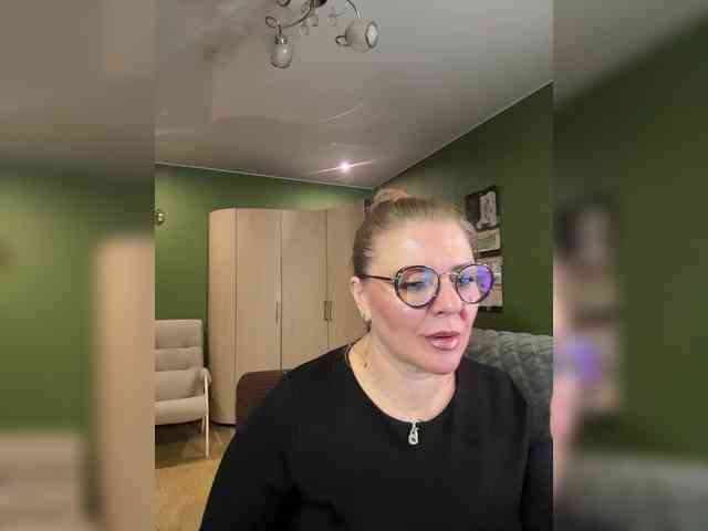 Veronika_Gold webcam