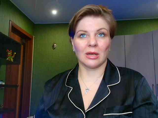 Veronika_Gold webcam