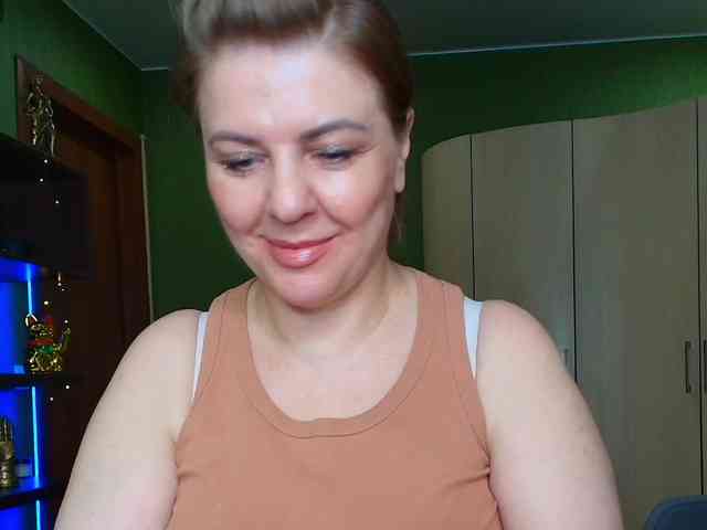 Veronika_Gold webcam