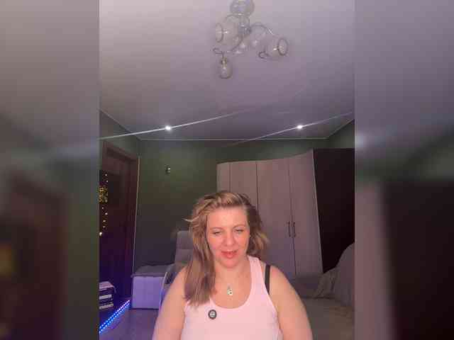 Veronika_Gold webcam
