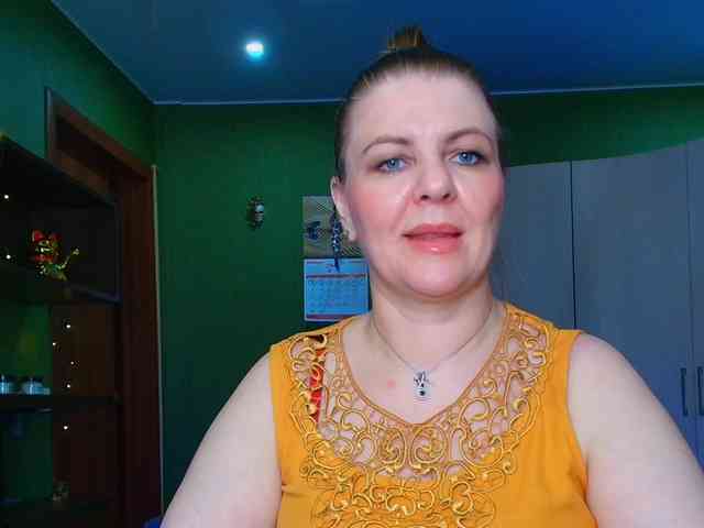Veronika_Gold webcam