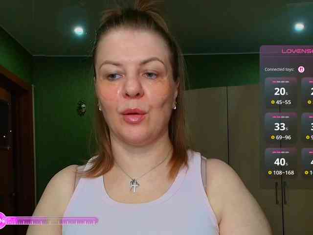 Veronika_Gold webcam