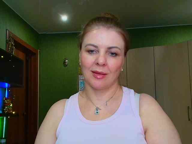 Veronika_Gold webcam