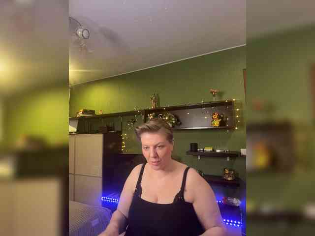 Veronika_Gold webcam