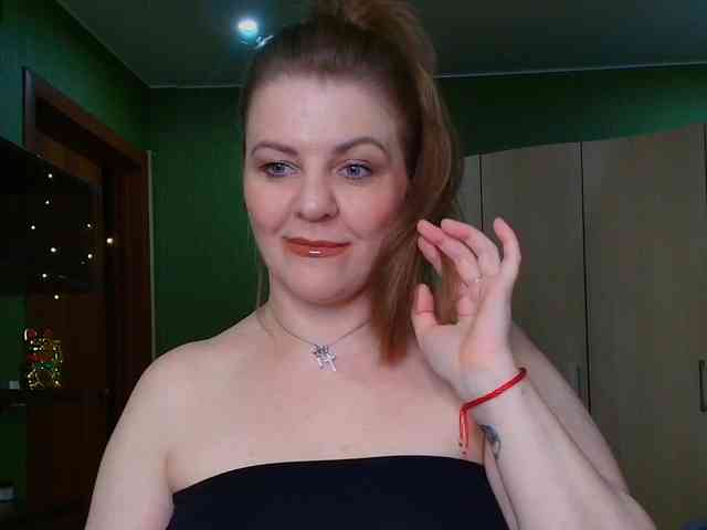 Veronika_Gold webcam