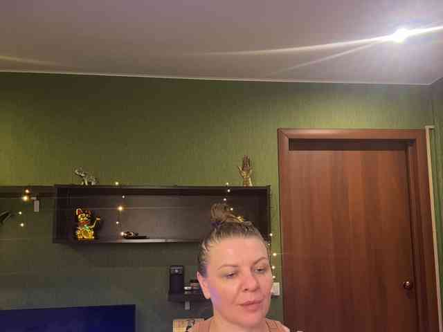 Veronika_Gold webcam