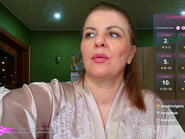 Veronika_Gold webcam