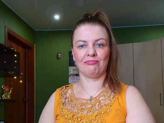 Veronika_Gold webcam
