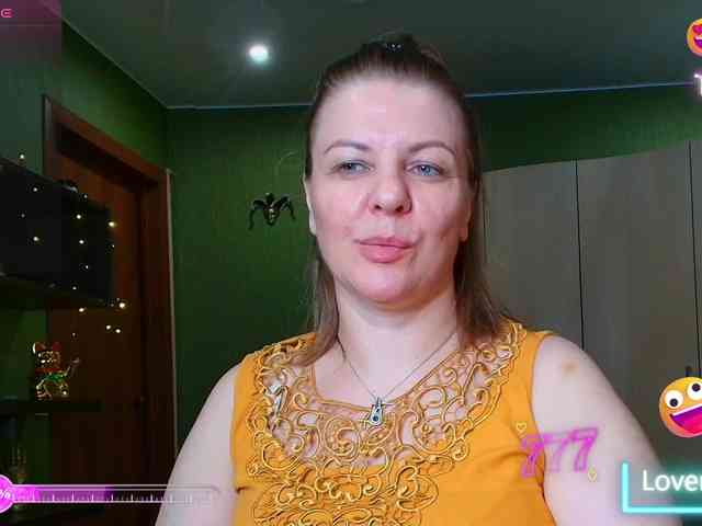Veronika_Gold webcam