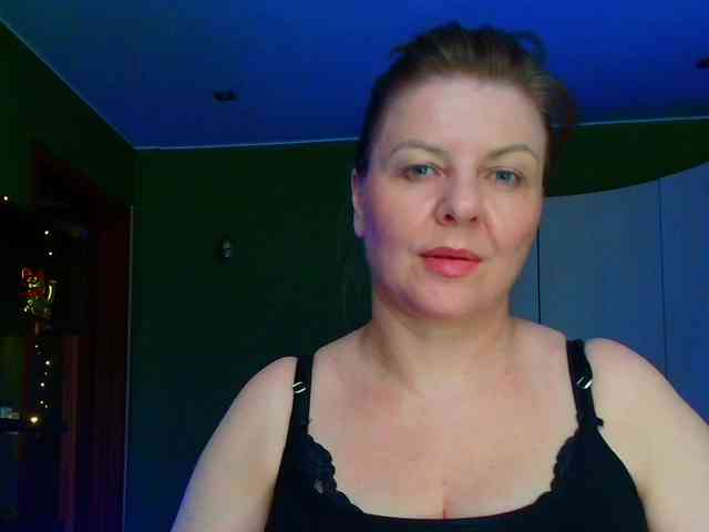 Veronika_Gold webcam