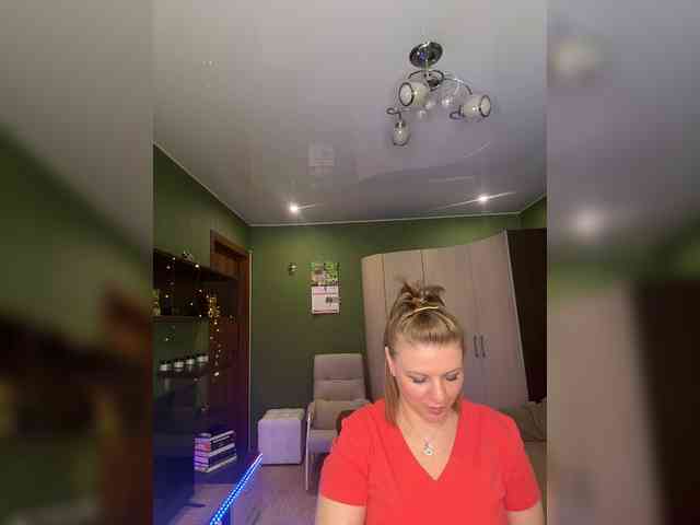 Veronika_Gold webcam