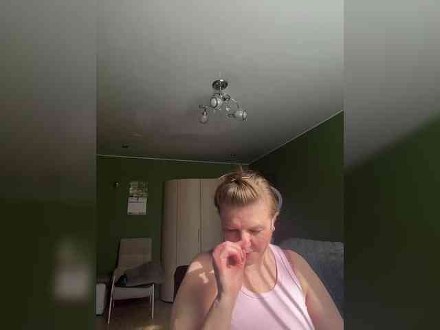 Veronika_Gold webcam