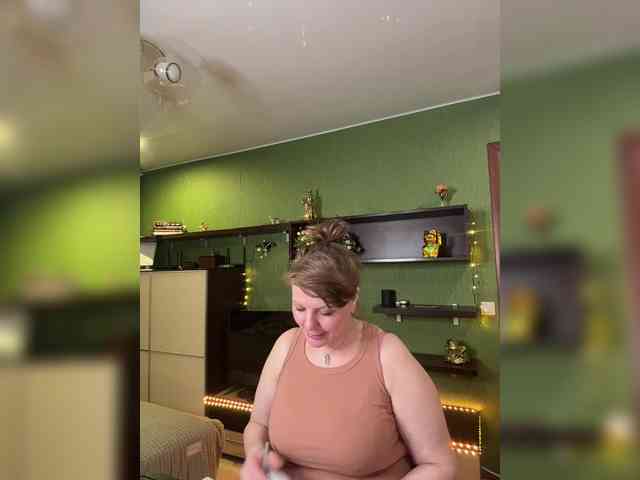 Veronika_Gold webcam