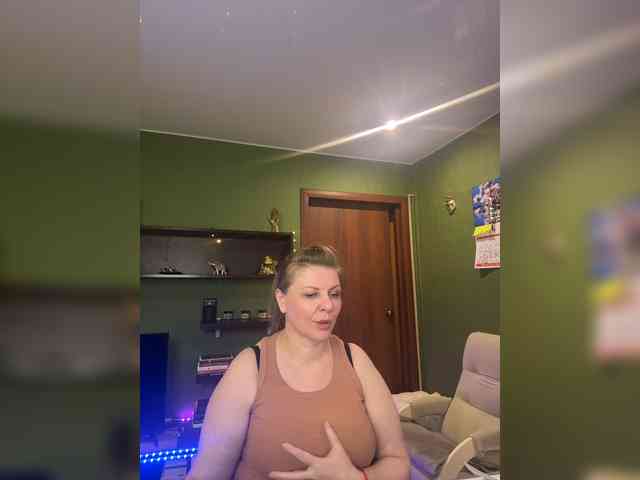Veronika_Gold webcam