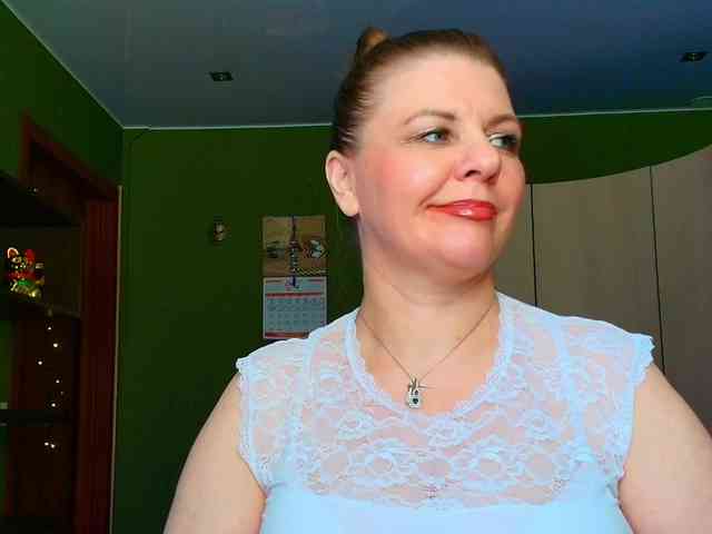 Veronika_Gold webcam