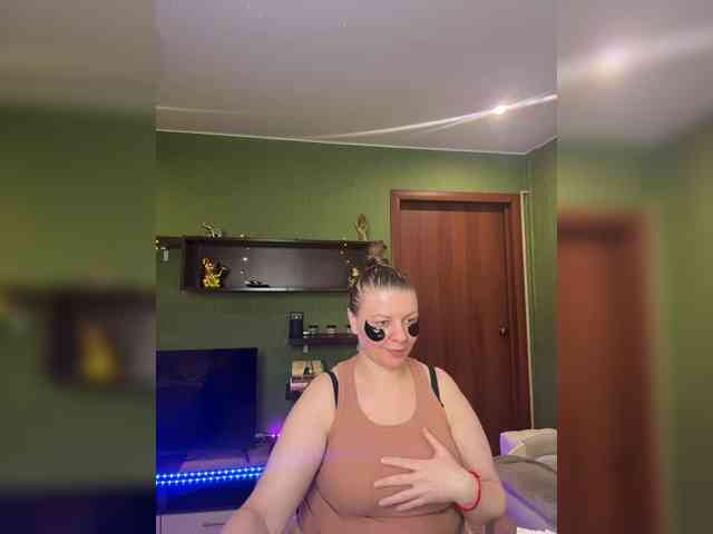 Veronika_Gold webcam
