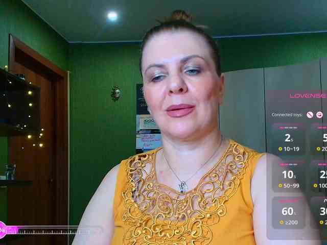 Veronika_Gold webcam