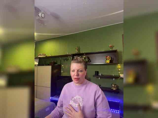 Veronika_Gold webcam