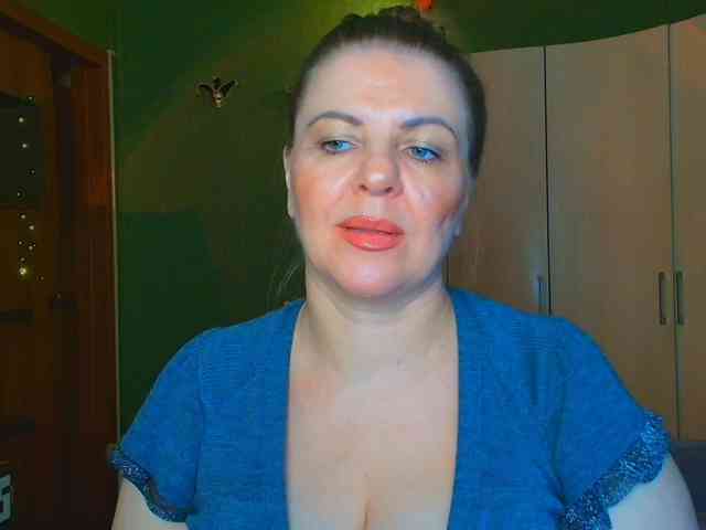 Veronika_Gold webcam