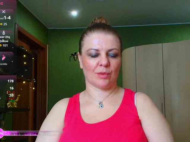 Veronika_Gold webcam
