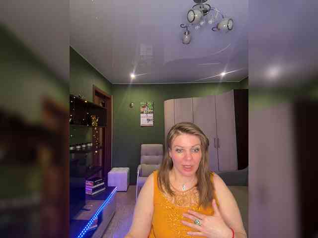 Veronika_Gold webcam