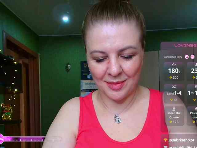 Veronika_Gold webcam