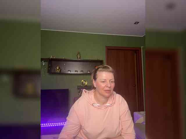 Veronika_Gold webcam