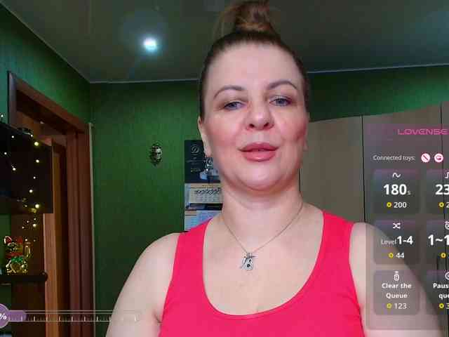 Veronika_Gold webcam