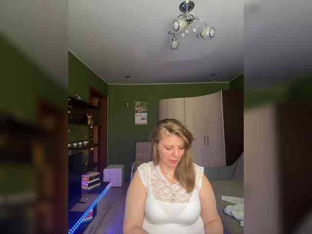 Veronika_Gold webcam