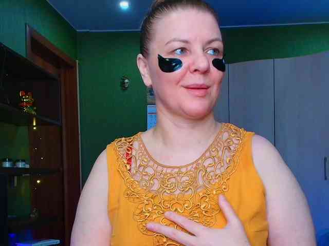 Veronika_Gold webcam