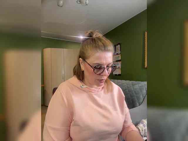 veronika_gold's live room