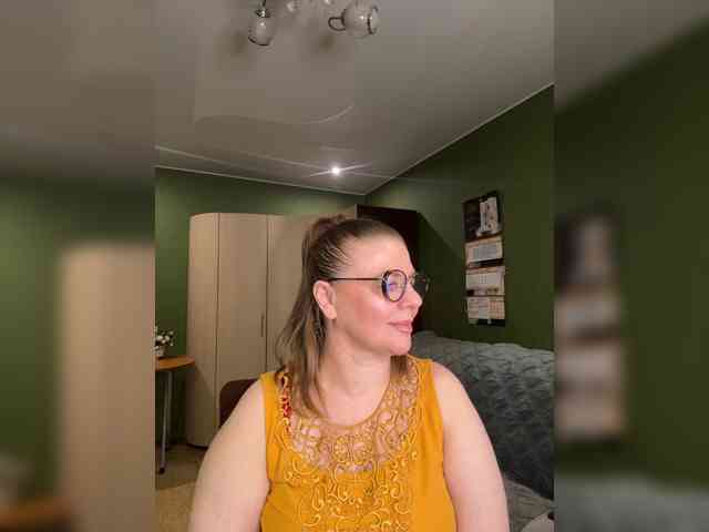 Veronika_Gold webcam