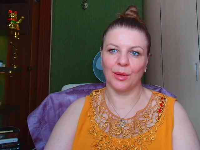 Veronika_Gold webcam